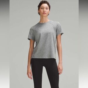 Lululemon license to train short sleeve heather black